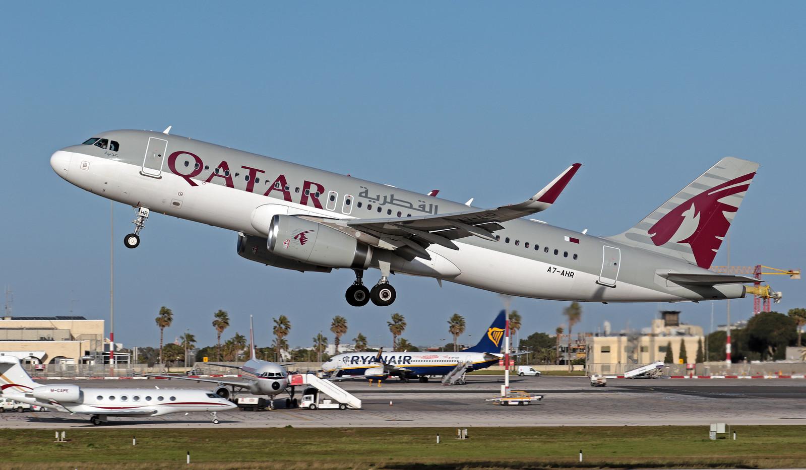 A7-AHR Airbus A320 Qatar Airways